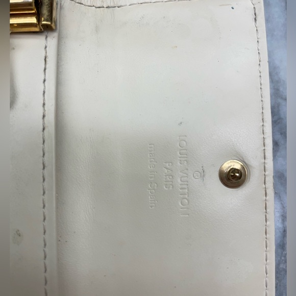 Louis Vuitton SET vernis leather wallet & key case (authentic) - Picture 15 of 16